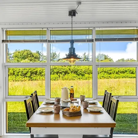 Uffi - 300m From The Sea By Interhome