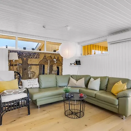 Uffi - 300m From The Sea By Interhome Feriehus *